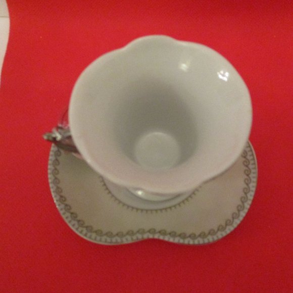 New D'Lusso Designs Porcelain Demitasse Gift Boxed Set White Frosted Porcelain - Picture 8 of 11